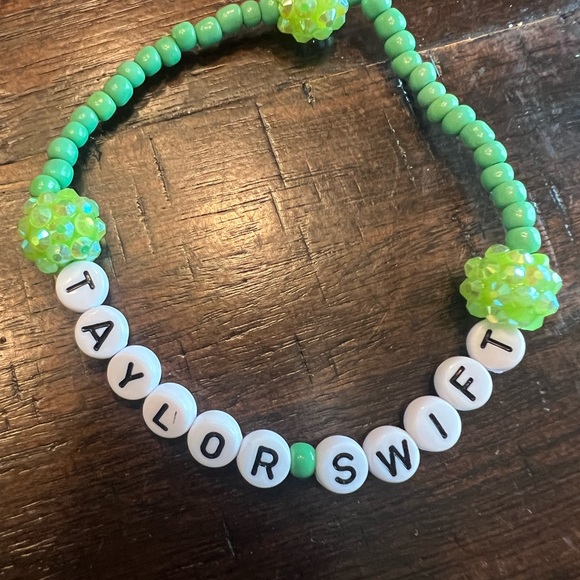 20 Taylor Swift Eras Tour bracelets for trading or sharing! 20 pack! - Picture 9 of 16